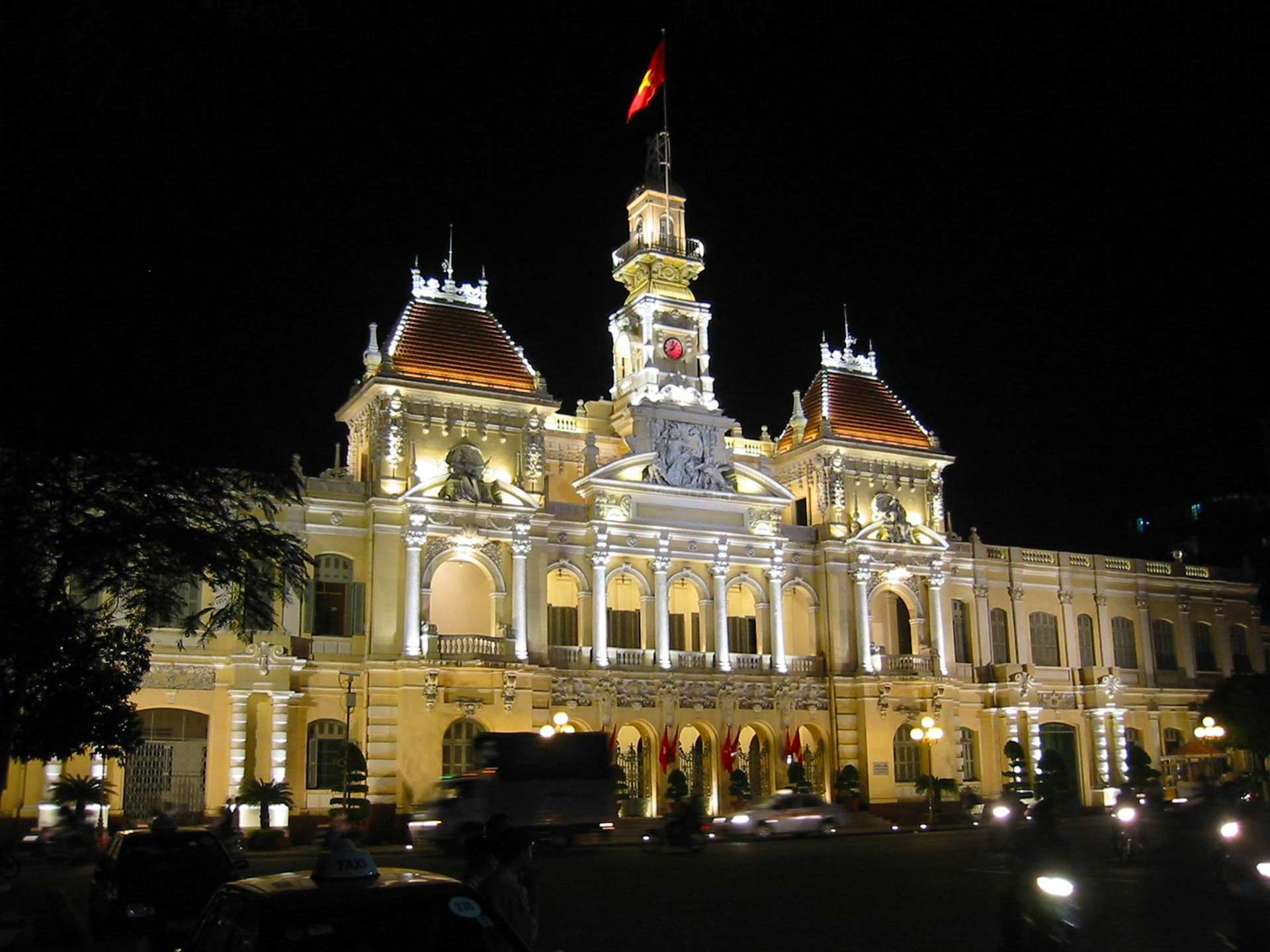 Ho Chi Minh City Hall