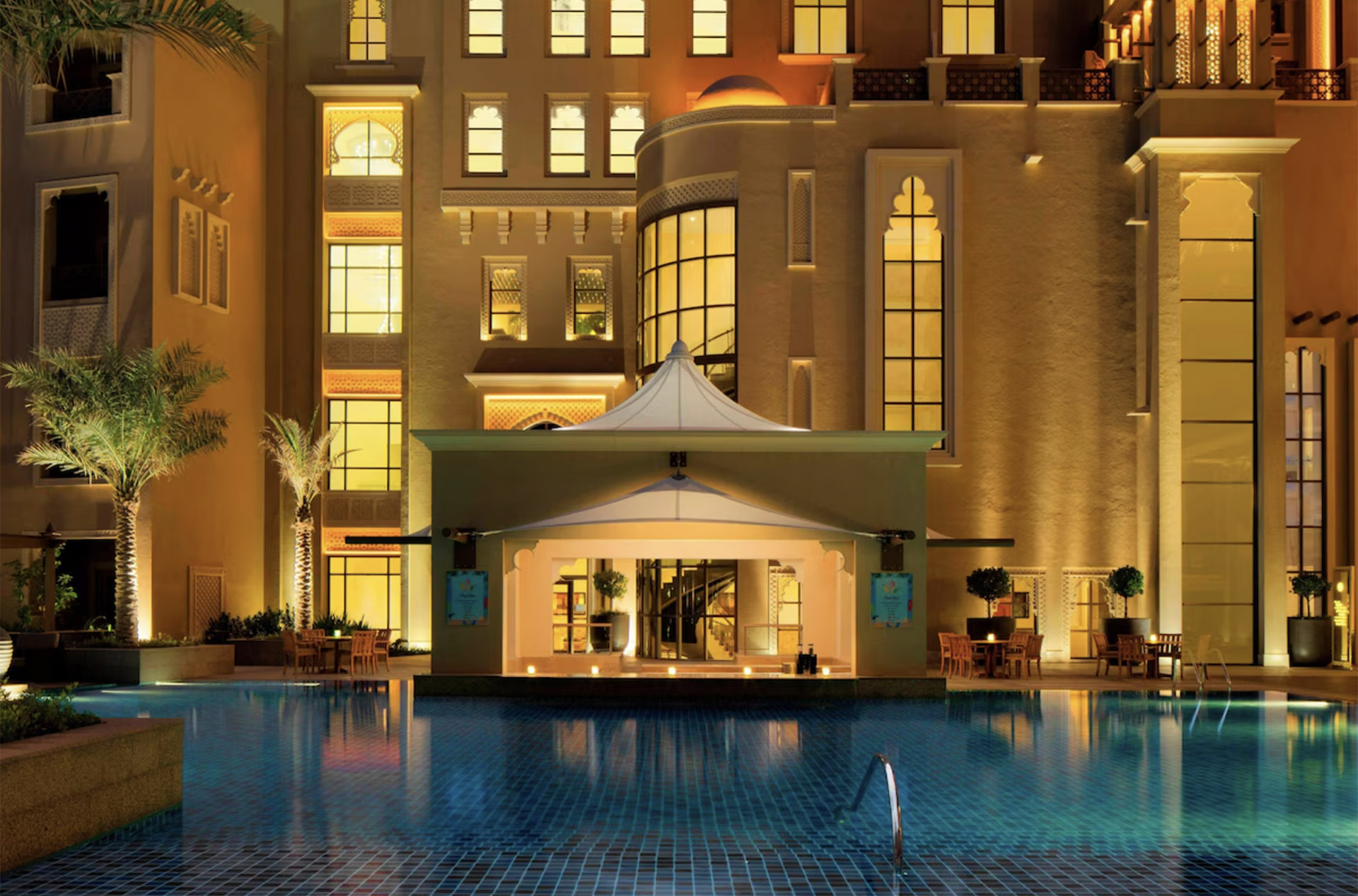 New Sheraton Sharjah Hotel & Resort