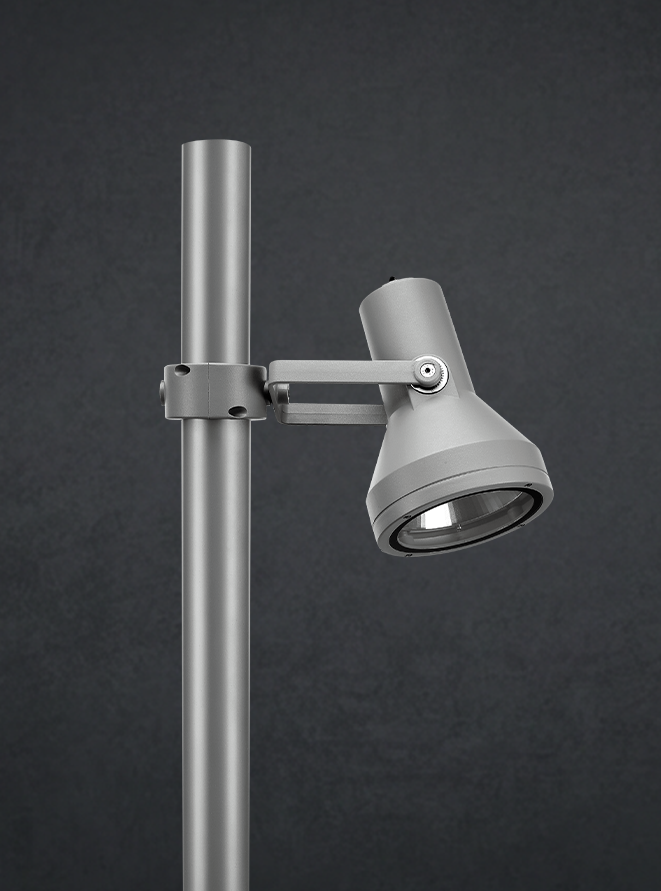 SINGLE FLASH POLE MAXI COB
